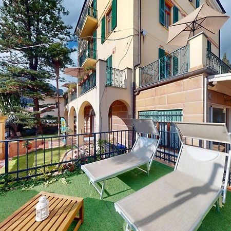 Villa Gina Finale Ligure Exterior foto